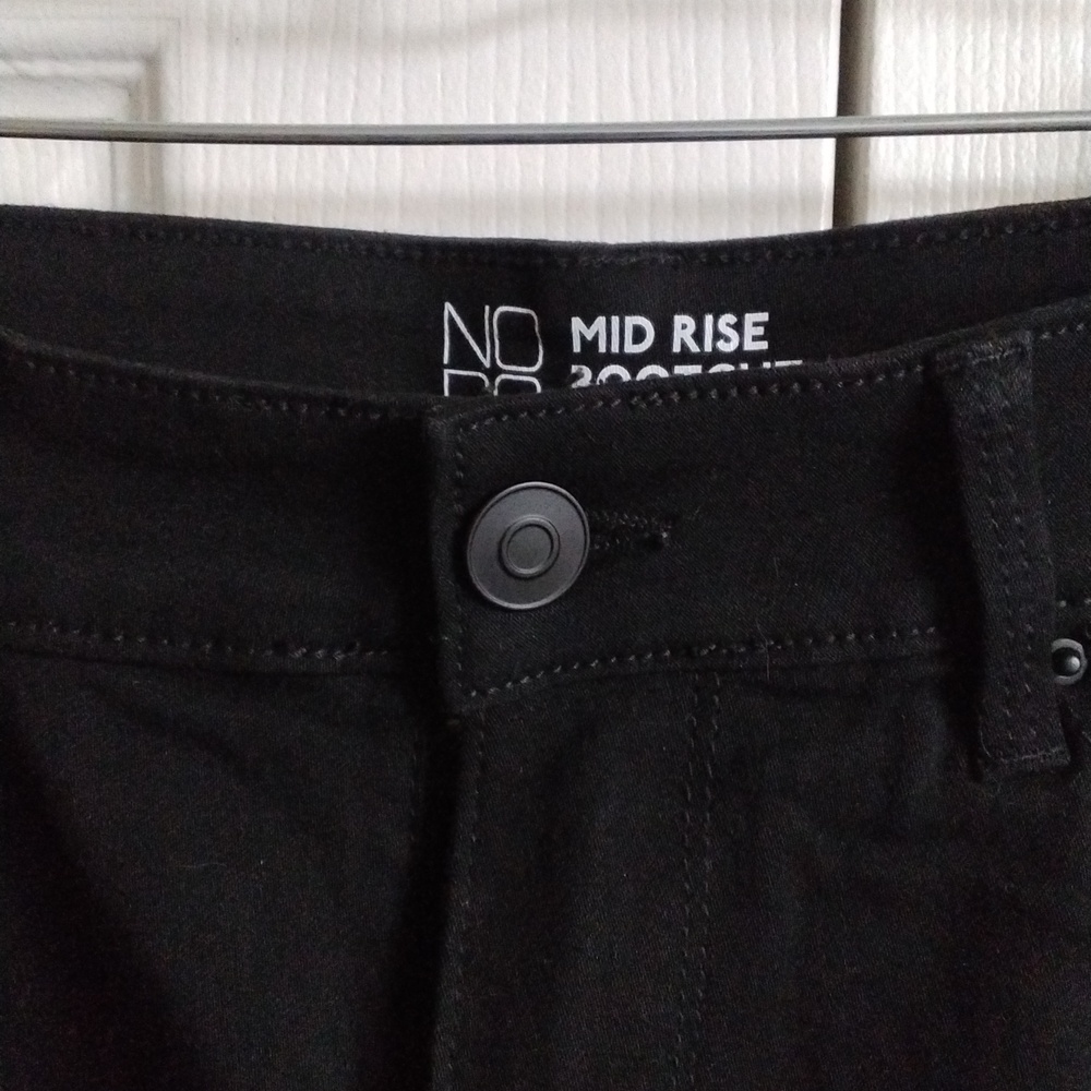 NOBO Mid Rise BootCut Jeans - Picture 3 of 5